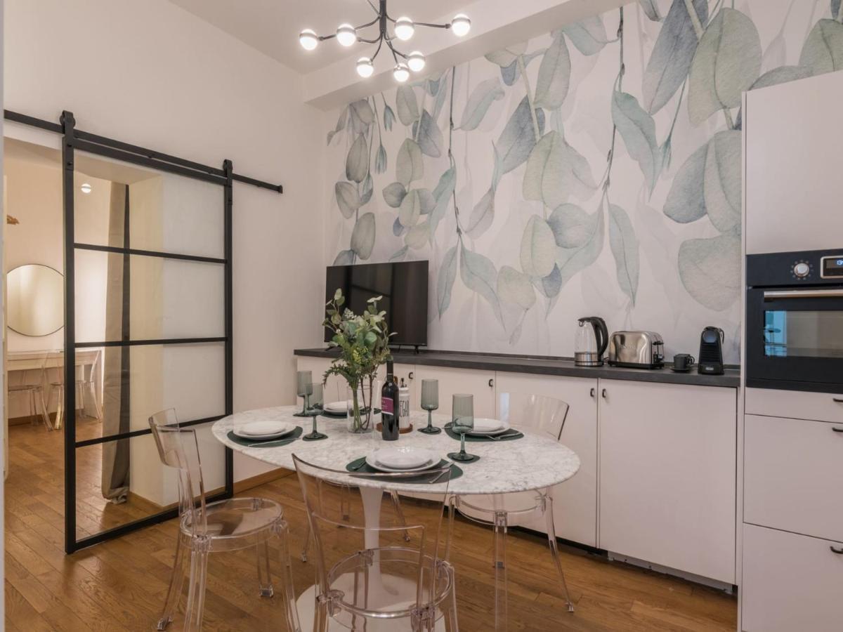 The Best Rent - Cozy Two-Bedroom Apartment In Via Dei Condotti Rom Exterior foto